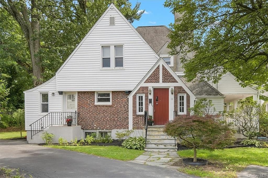 15 Smith Avenue, White Plains, NY 10605 Zillow