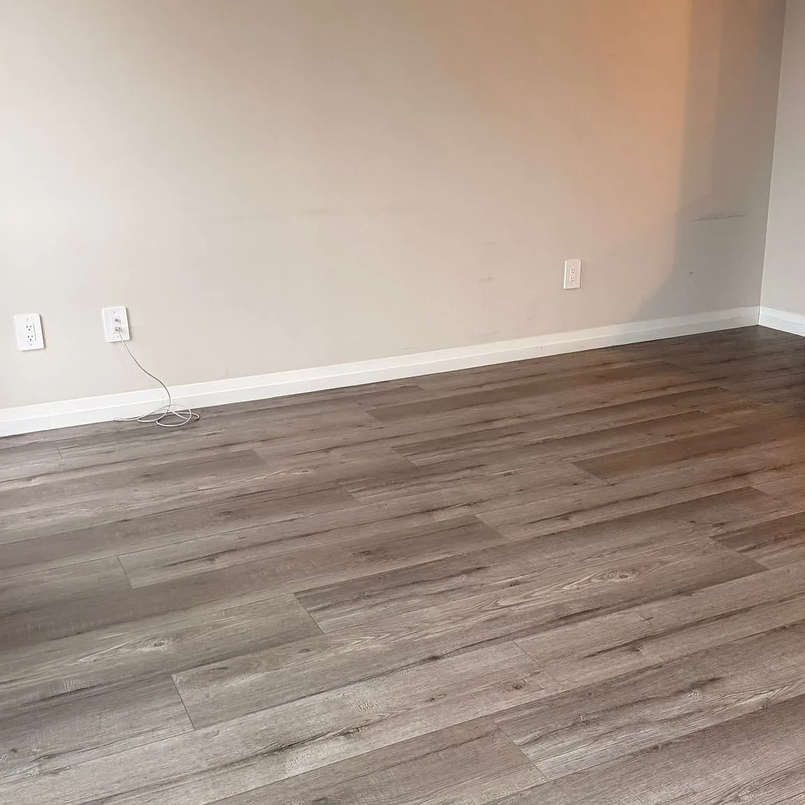 3 bed, $2,400 — Photo 4