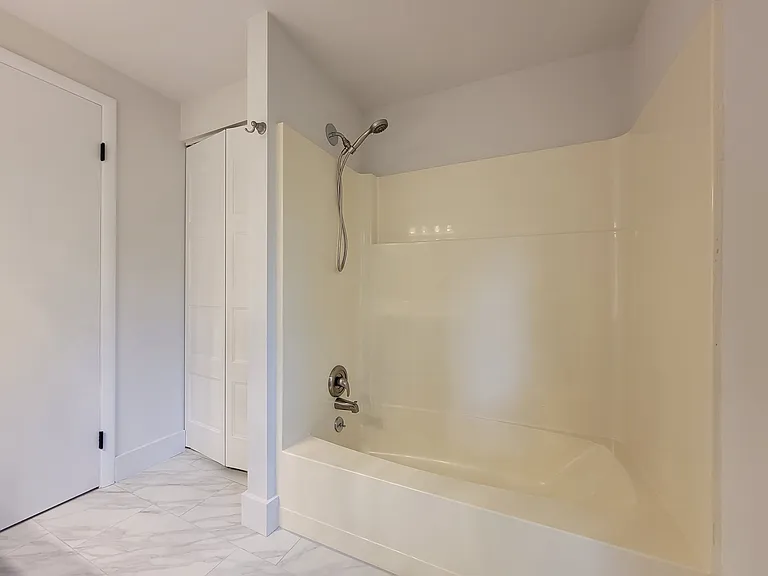 541 Cloverbrook Dr — Photo 16