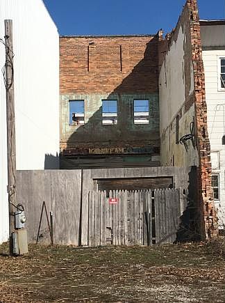 2nd image of 607 Archer Ave