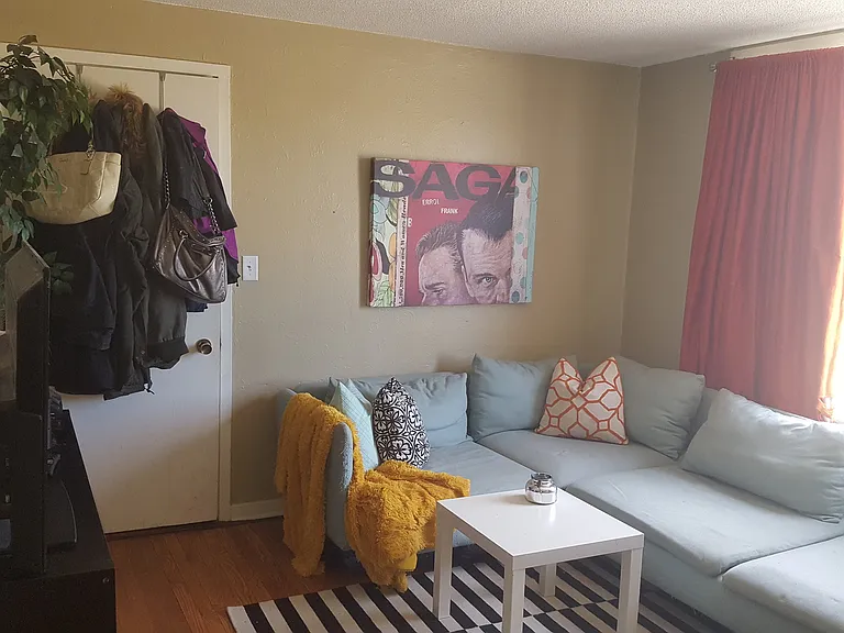 478 Herschel St. — Photo 1
