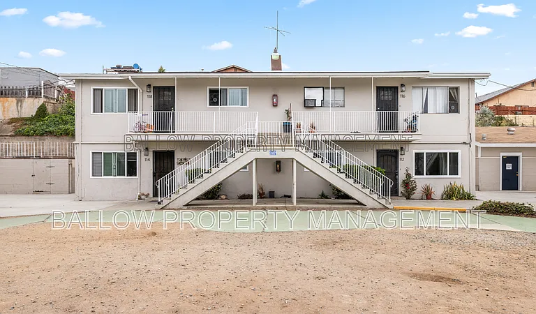 112 Laurel Ave — Photo 4