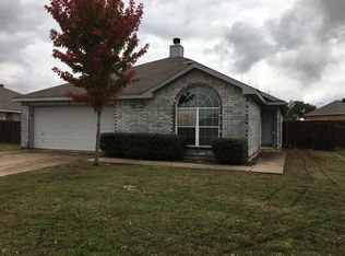 316 S Chestnut St, Forney, TX 75126