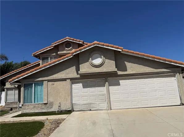 1554 W Via Bello Dr, Rialto, CA 92377