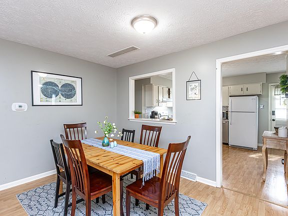 5th image of 3328 Wood Valley Ct