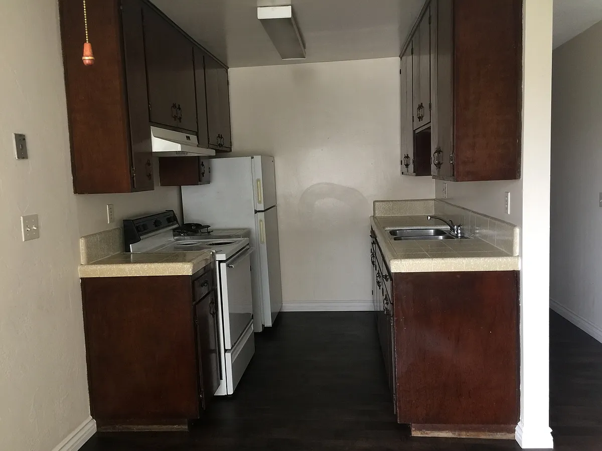 Building Photo - 276 I St