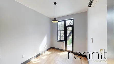 Rented by Rennit Inc.