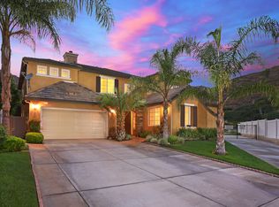 16301 Mountain Ln, Santa Clarita, CA 91387