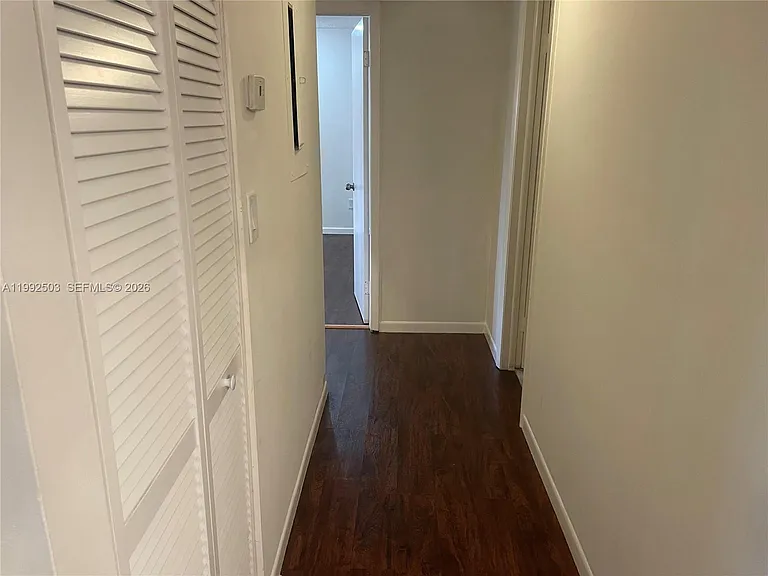 819 NE 199th St #6-205 — Photo 10
