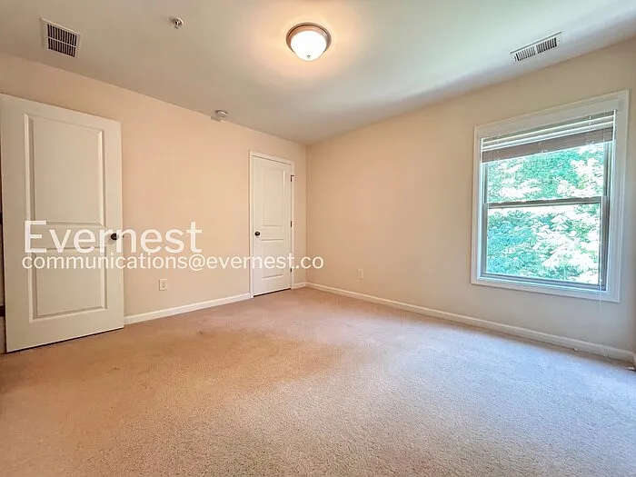 1786 Caswell Pkwy — Photo 14
