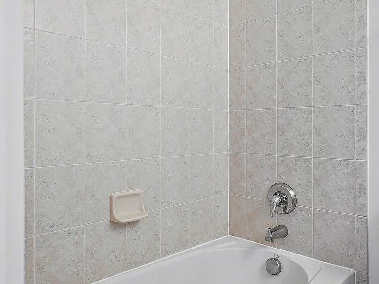 7720 Spoleto Ln — Photo 28