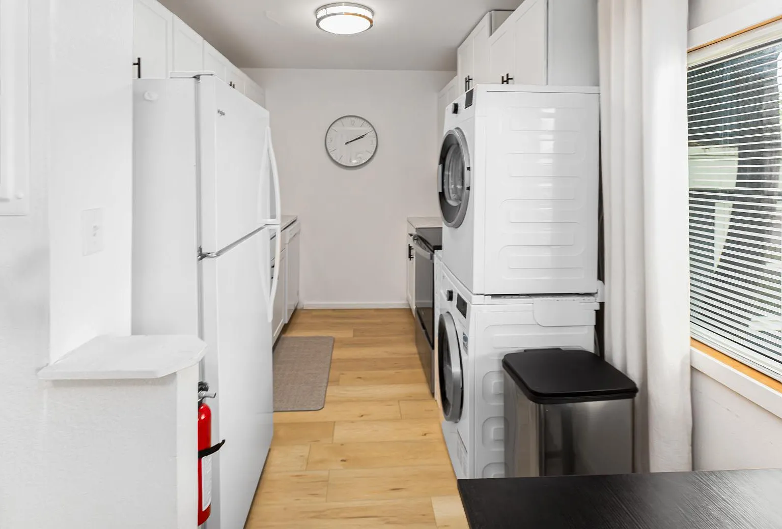 2 bed, 600 sqft, $1,600 — Photo 3