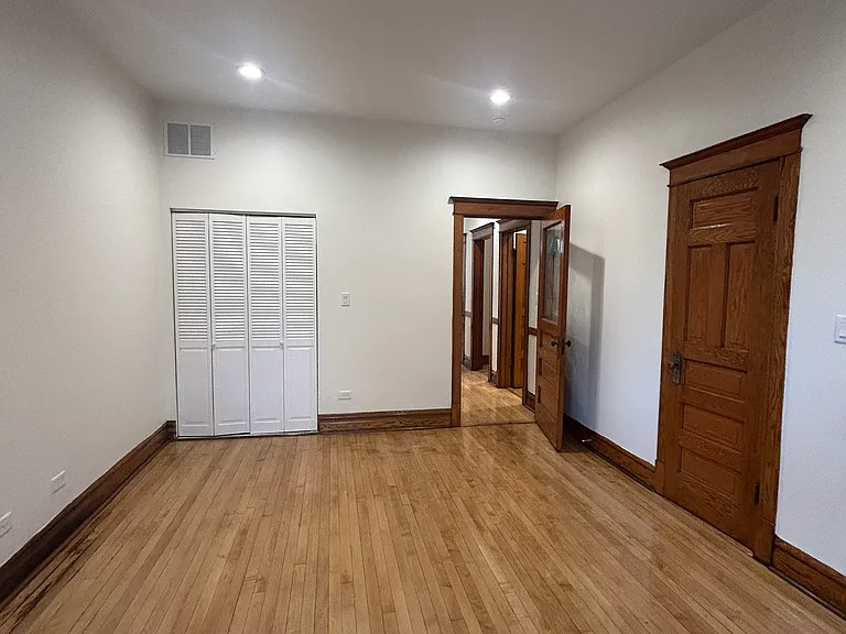 2538 S Drake Ave #1 — Photo 14