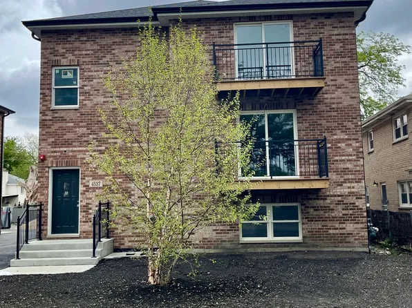 4534 Sunnyside Ave #1, Brookfield, IL 60513
