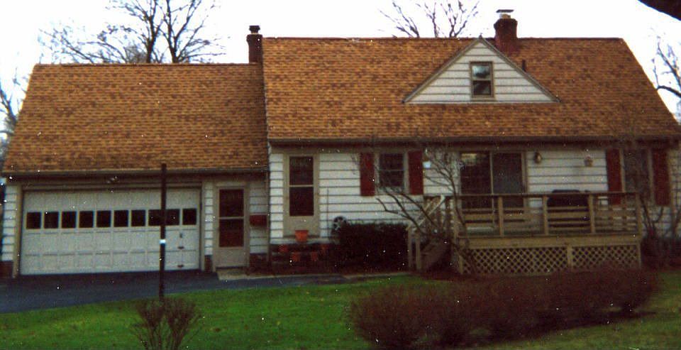 2nd image of 17039 Webster Rd