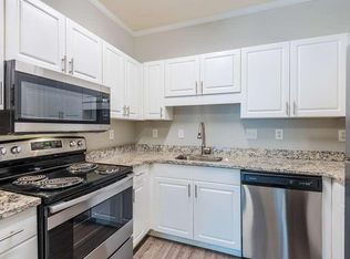 710 Boone Station Dr #710L, Burlington, NC 27215