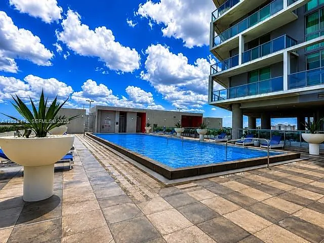 2000 Metropica Way #304 — Photo 48