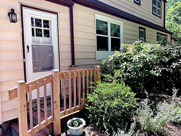 900 Mason Dr — Photo 31