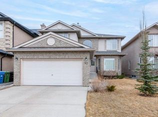 47 Sienna Park Cres SW, Calgary, AB T3H5K7