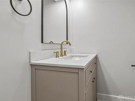 4th image of 5165 Wilmington Pike