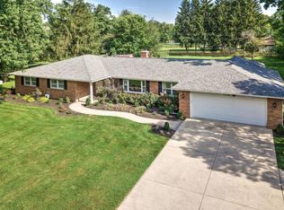 3536 W Henderson Rd, Columbus, OH 43220