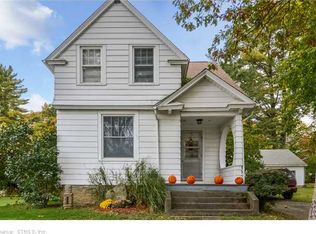136 Oak St, Willimantic, CT 06226