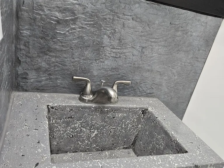 Custom sink
