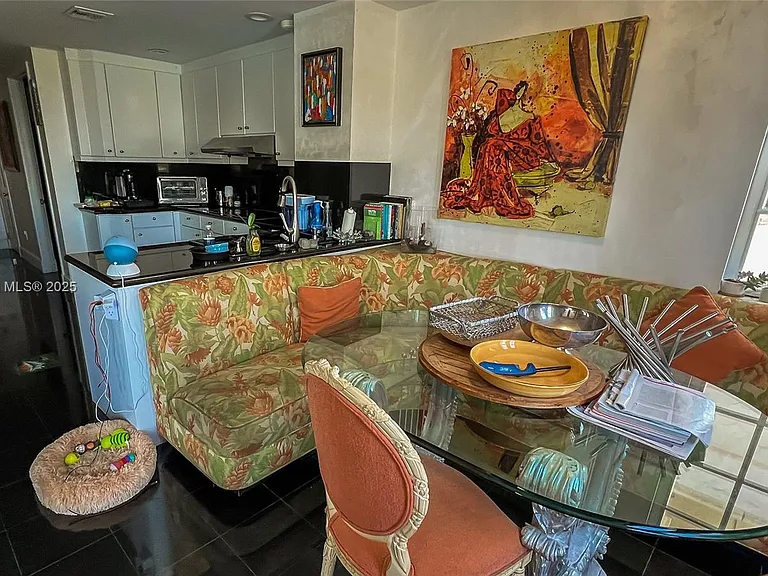 7241 Fisher Island Dr #7241 — Photo 37