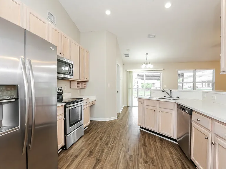 3021 Captiva Bluff Cir — Photo 9