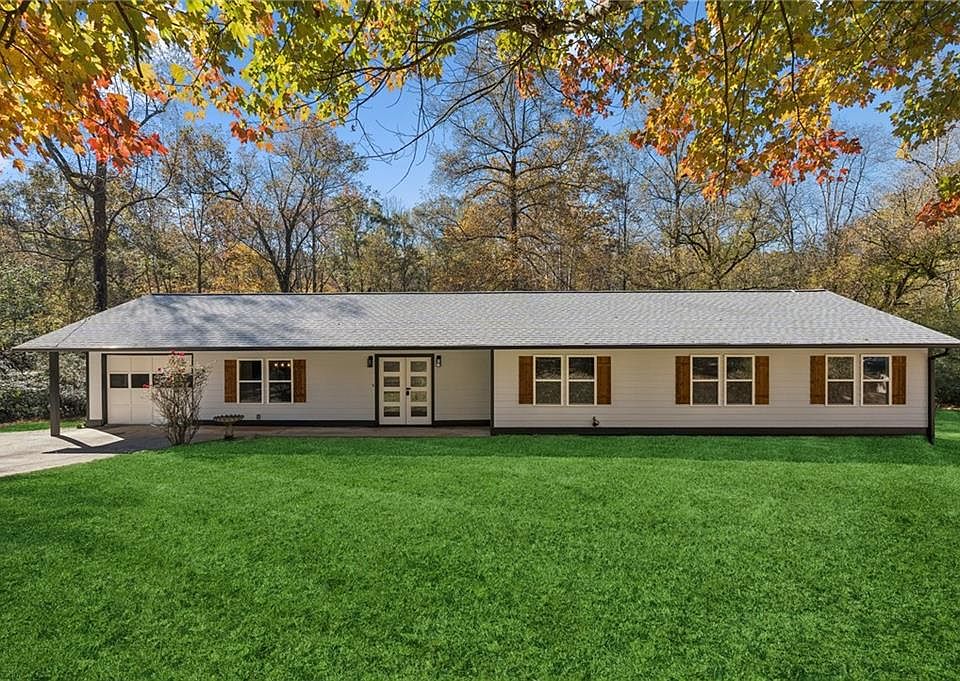 1st image of 528 River Lakeside Ln