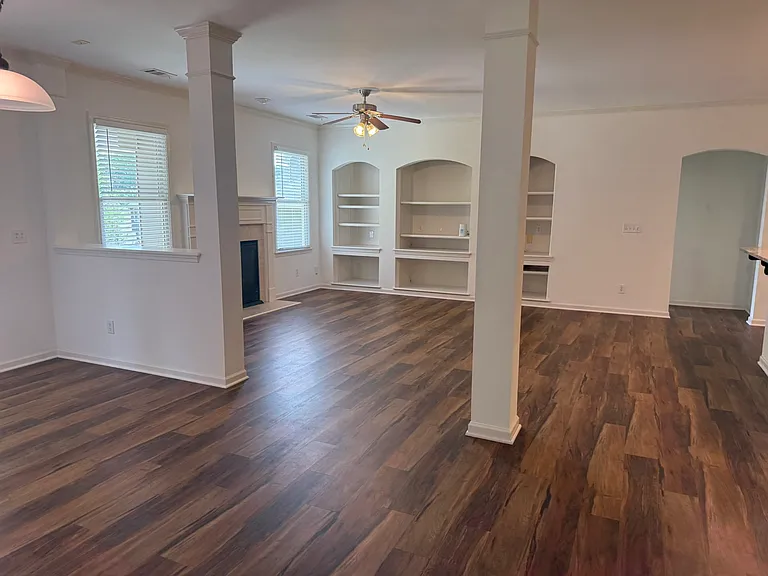 7503 Brookstone Cir — Photo 12