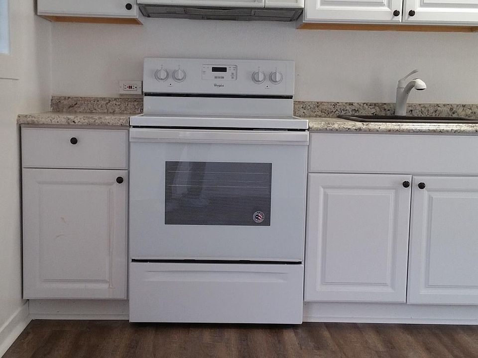 Open kitchen