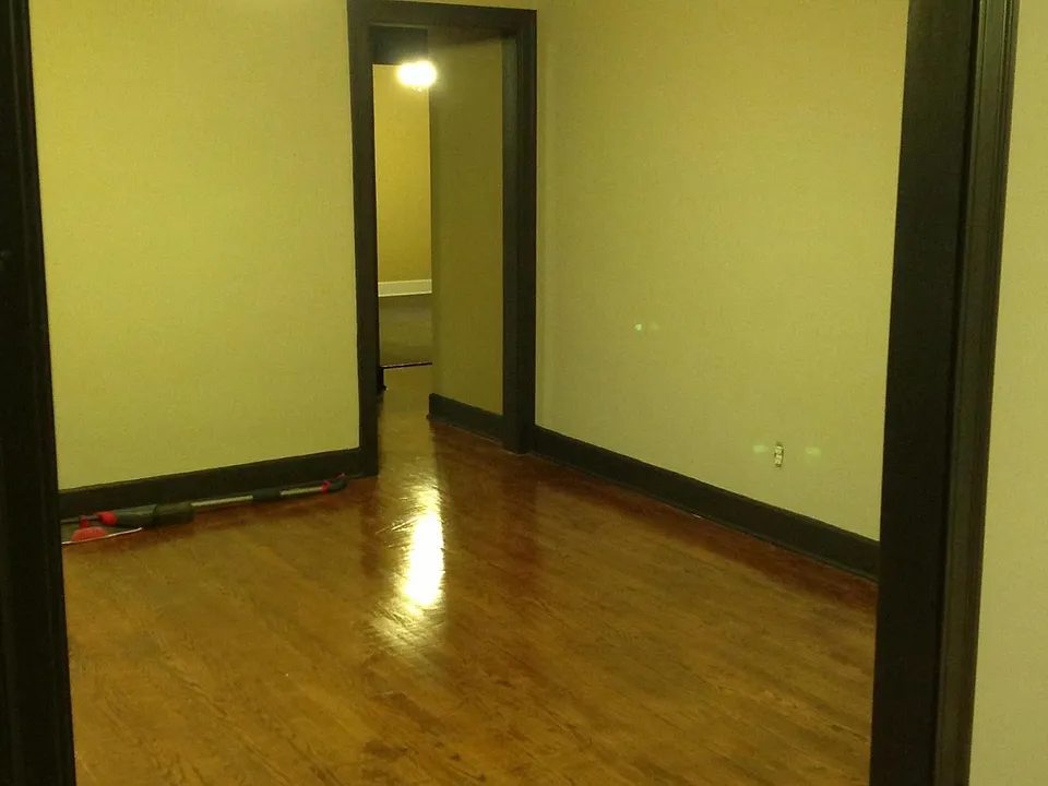 Dining room, hardwood floors