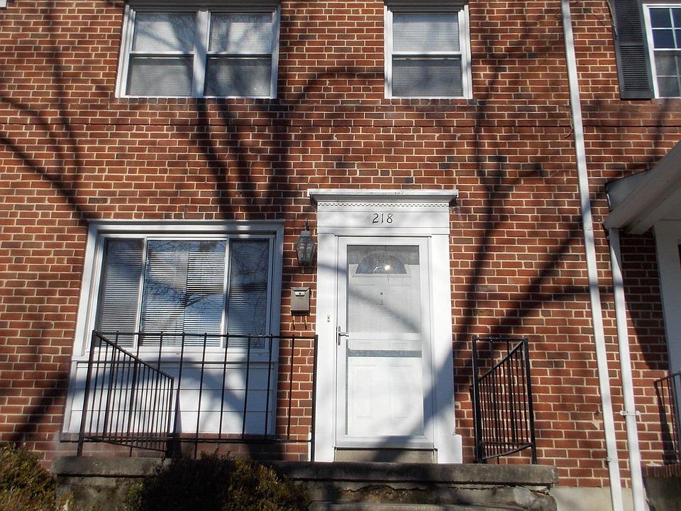Front of home including porch