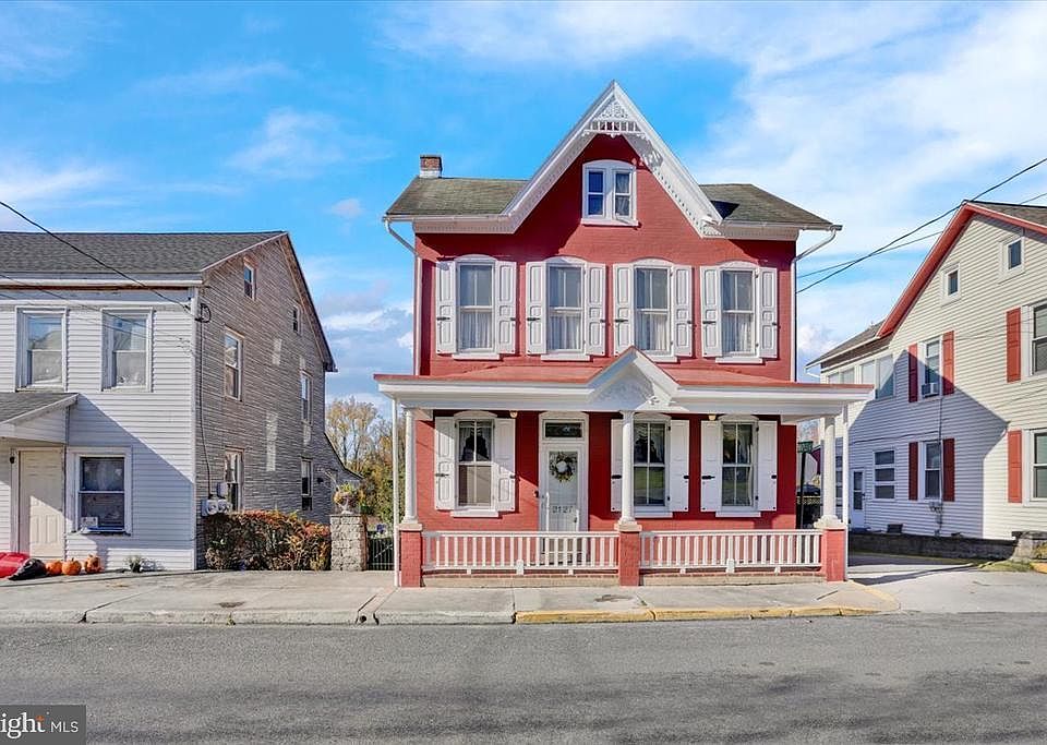 1st image of 2127 Main St