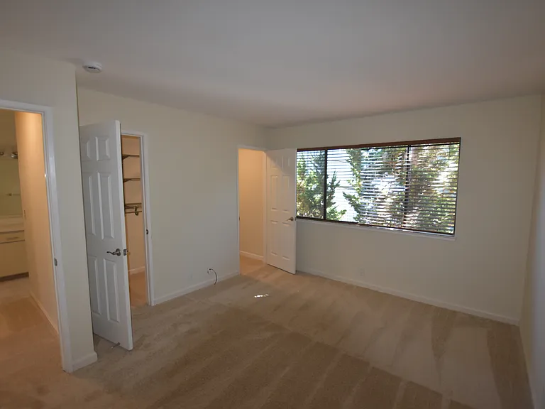 185 Union Ave #18 — Photo 5