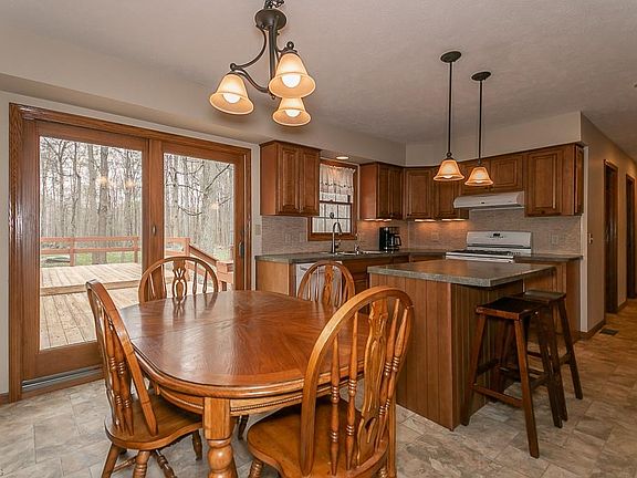 2nd image of 10146 Widgeon Dr