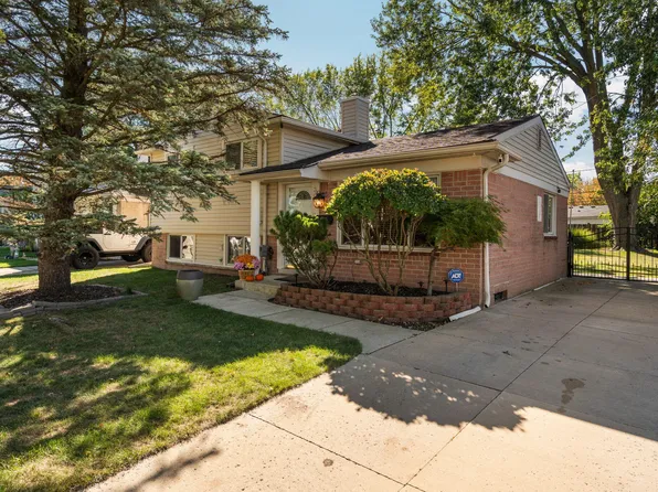 30779 Middlebury St, Westland, MI 48186