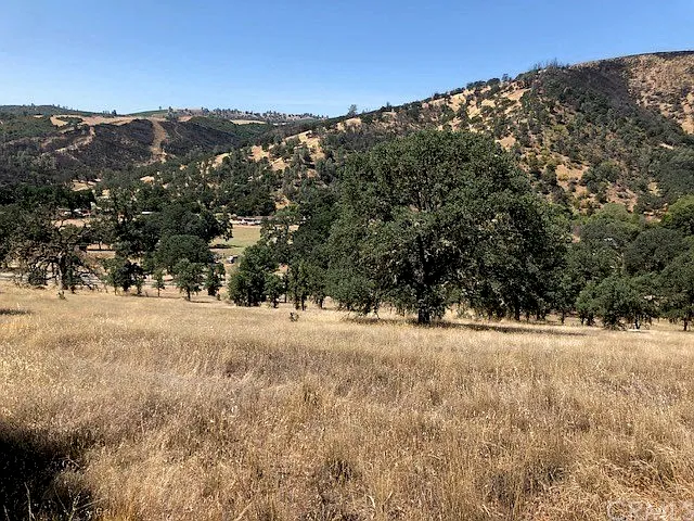 2249 Indian Hill Rd photo 1