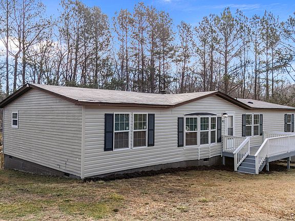 3rd image of 91 Pine Ridge Trl