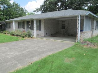 1828 Robins St, Conway, AR 72034