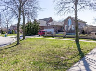 48 Patrick Dr, Whitby, ON L1R 2L2