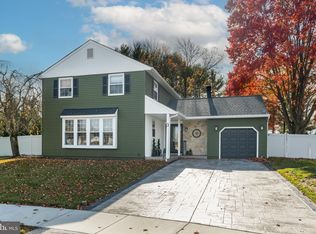 3 Drake Ter, Sewell, NJ 08080