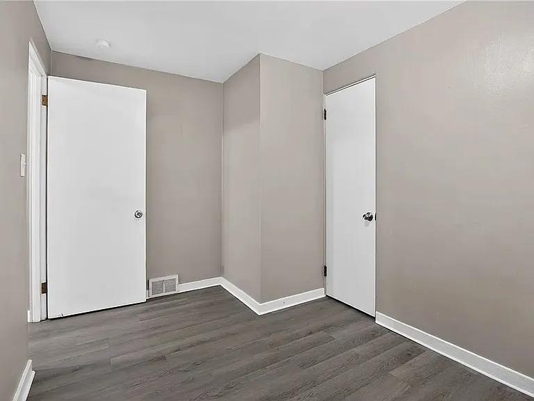 8030 Lincoln Rd — Photo 20