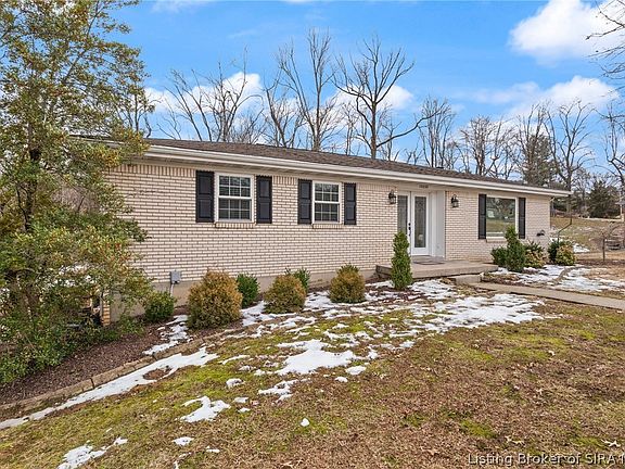 3rd image of 13232 Iris Drive