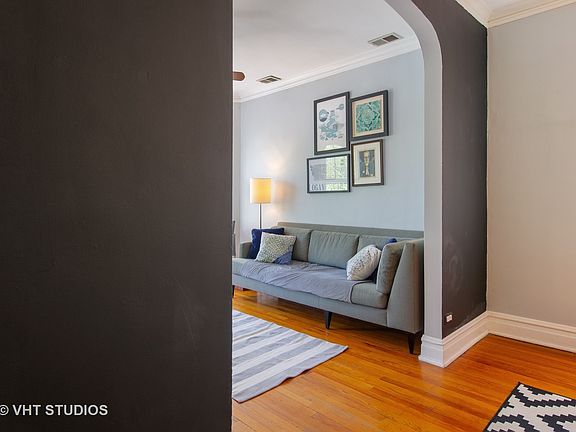 5th image of 2524 N Lawndale Ave