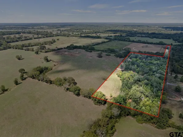 Cr, Mount Pleasant, TX 75455