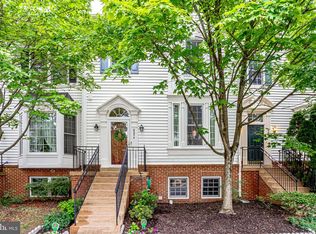 6274 Levi Ct, Springfield, VA 22150