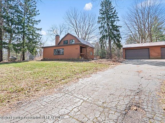 3rd image of 5525 Curtice Rd