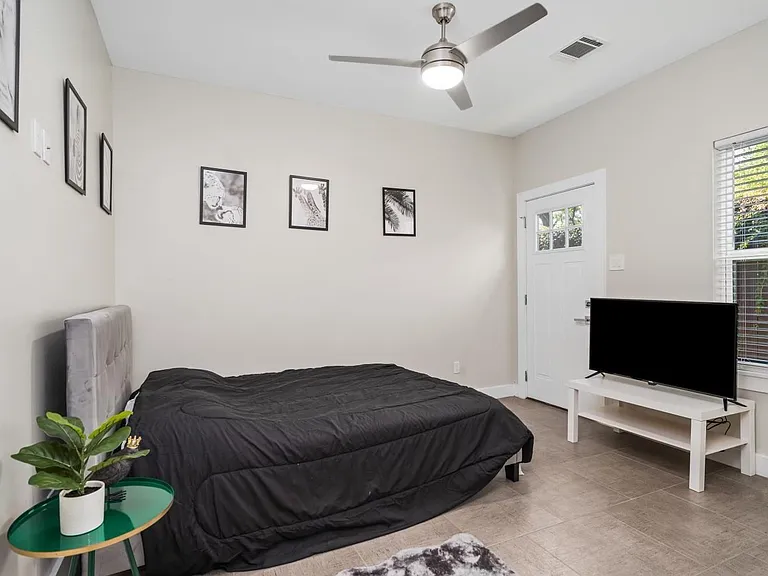 7101 Foster St #A — Photo 18